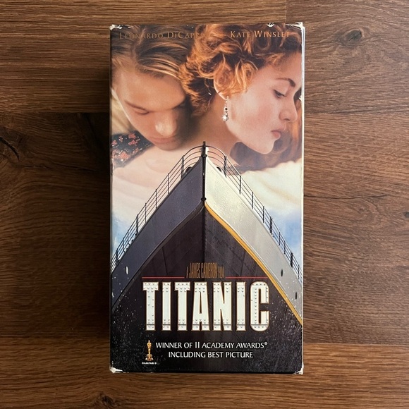 Other - 🎬 Titanic (1997) VHS 2-Tape Collector’s Set 💞
